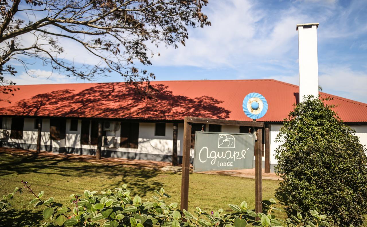 Aguape Lodge Colonia Carlos Pellegrini  Exterior photo